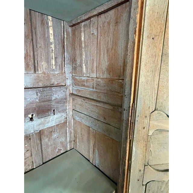 French Provincial Star-Inlaid Armoire, 18th-Century For Sale - Image 16 of 18