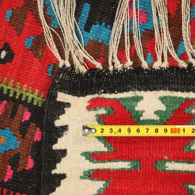 Red Vintage Kilim Rug in Wool For Sale - Image 8 of 9