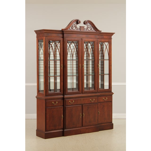 Traditional Ethan Allen 18th Century Mahogany Collection Breakfront For Sale - Image 3 of 18