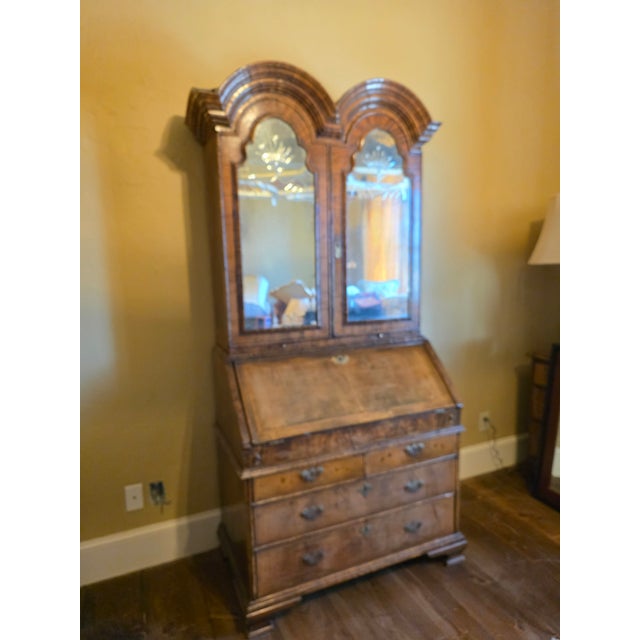 Queen Anne Queen Anne Double Domed Burr Walnut Bureau Bookcase Secretary For Sale - Image 3 of 17