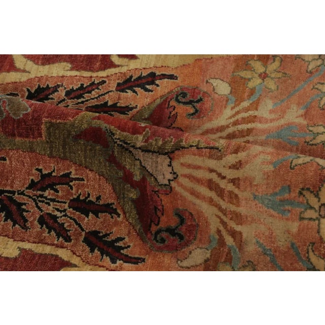 Made with hand-knotted wool, this 4x6 rug from our Modern Classics Collection represents a luxurious new take on classic...