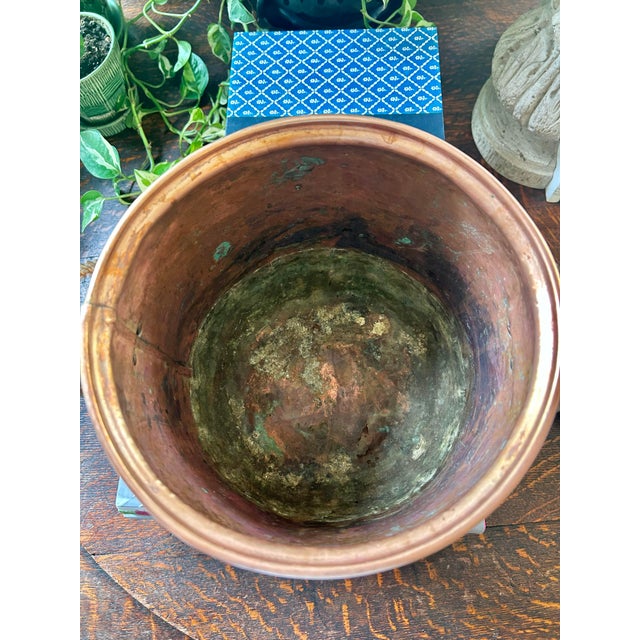 Early 20th Century Hammered Copper Jardinere With Brass Rams Head Handles and Lion Paw Feet For Sale - Image 10 of 10