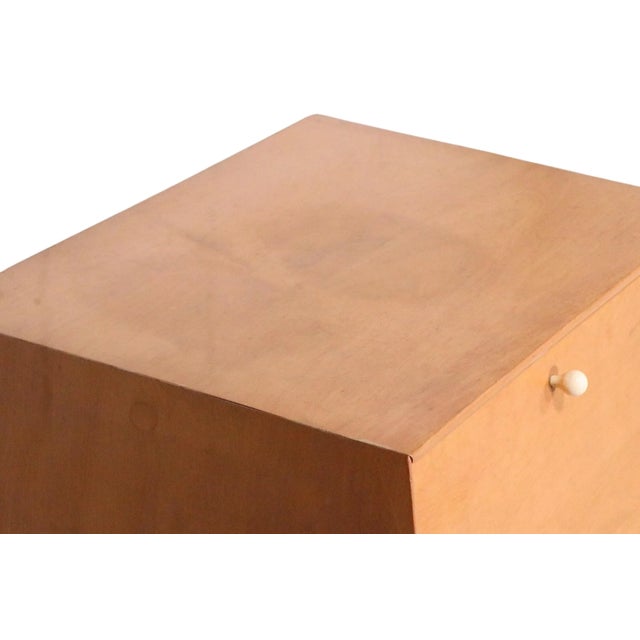 Light Yellow Mid Century Heywood Wakefield Encore Nightstand M 1508 C. 1955-56 For Sale - Image 8 of 15