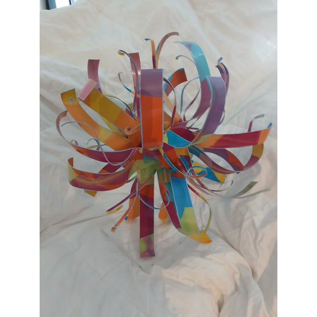 Contemporary 1980s Dorothy Gillespie Signed Polychrome Metal Ribbon Sculpture on Lucite Base For Sale - Image 3 of 5