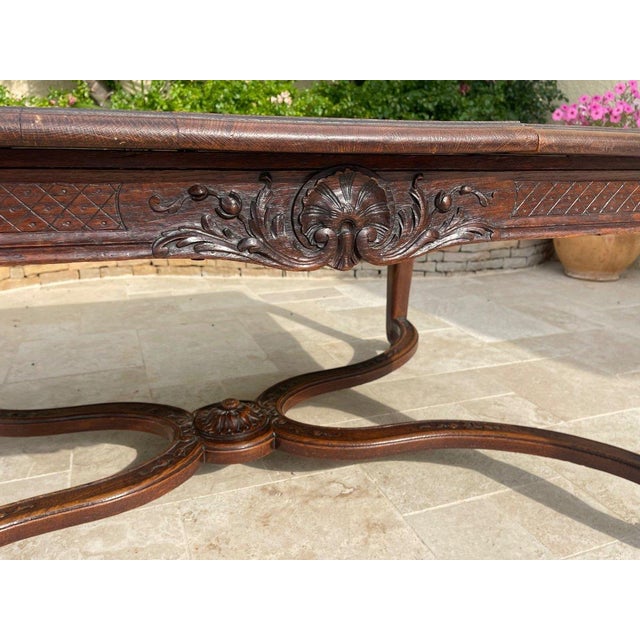 Louis XV Style Dining Table in Oak For Sale - Image 5 of 14