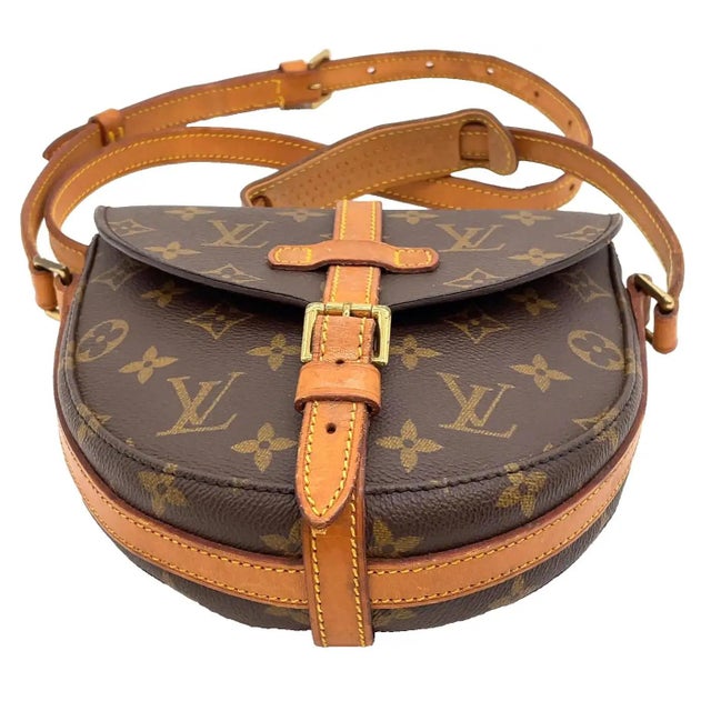 2000s Louis Vuitton Monogram Chantilly Crossbody Bag For Sale - Image 15 of 18