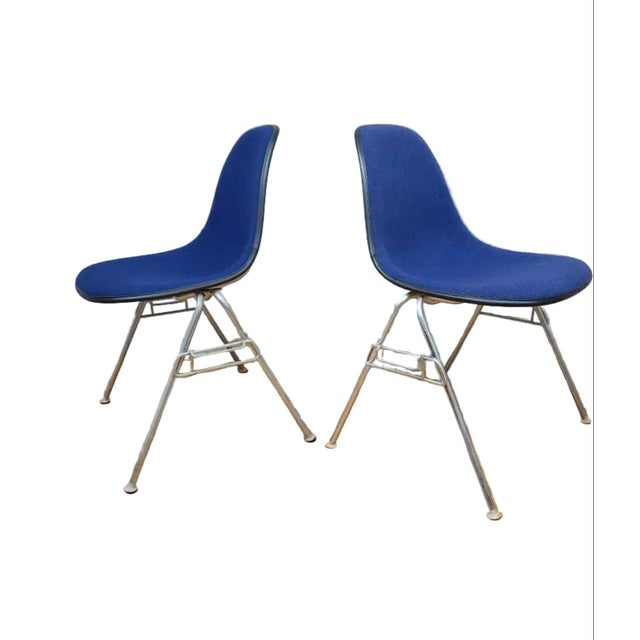 Blue Mid Century Modern Eames for Herman Miller Molded Fiberglass Shell Chairs With Alexander Girard Blue Upholstery - Set of 4 For Sale - Image 8 of 10