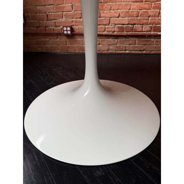 54" Saarinen Arabascato Marble Tulip Dining Table for Knoll For Sale - Image 14 of 14