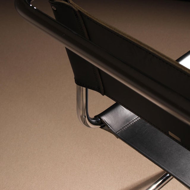 Cantilever Chair in Black Leather by Mart Stam for Thonet, Germany, 1926 For Sale - Image 11 of 18