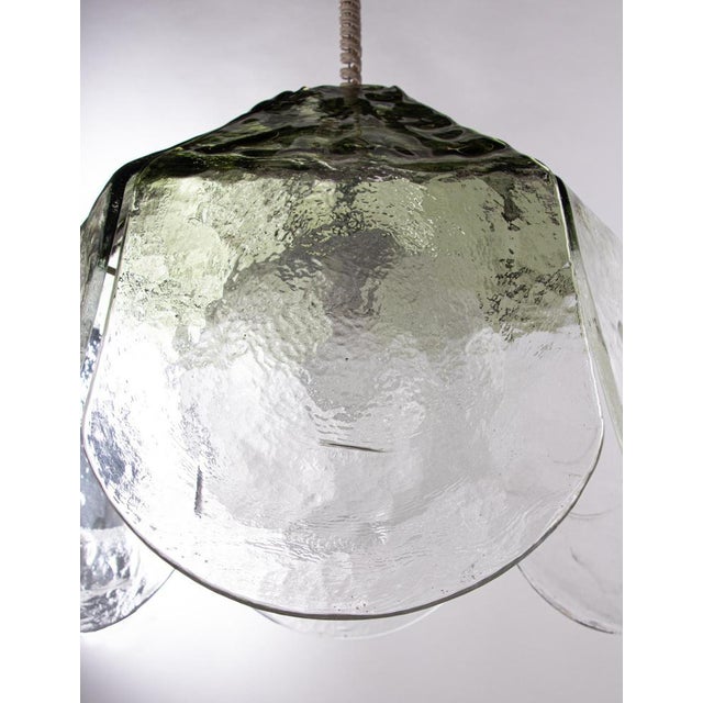 Petal Pendant Lamp in Murano Glass by Carlo Nason for Mazzega, Italy, 1960s For Sale - Image 4 of 12
