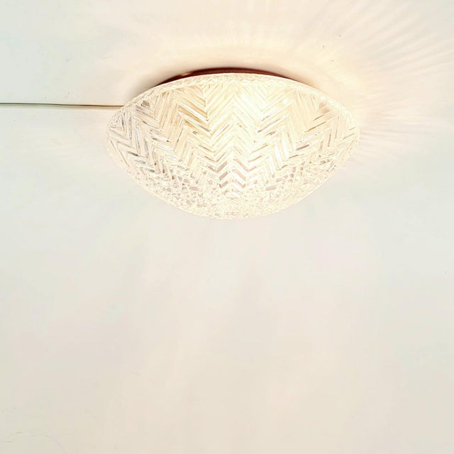 Mid-Century Art Deco Geometric Transparent Glass Flush Mount from Limburg, Germany, 1970s For Sale - Image 6 of 10