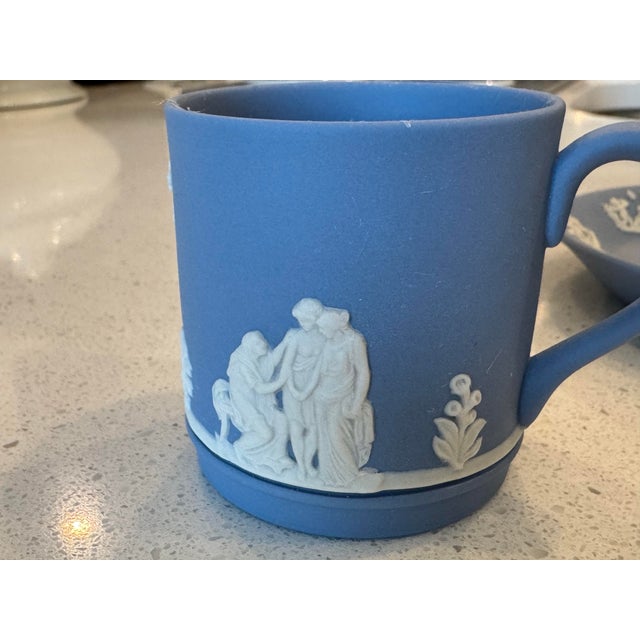 Cream Color on Lavender (Pale Blue) Jasperware Tea Coffee Cup and Saucer For Sale In Savannah - Image 6 of 12