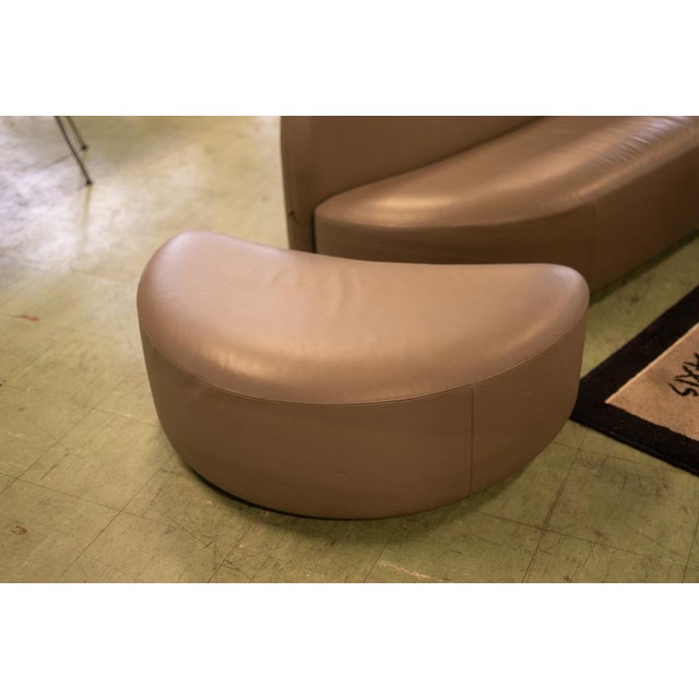 Elysee Sofa and Pouf by Pierre Paulin for Ligne Roset, 2000s, Set of 2 For Sale - Image 3 of 6