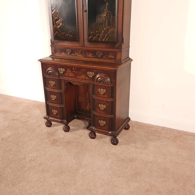Antique Colby Furniture Chicago Chinoiserie Goddard Style Bureau W/ Bookcase For Sale - Image 11 of 18