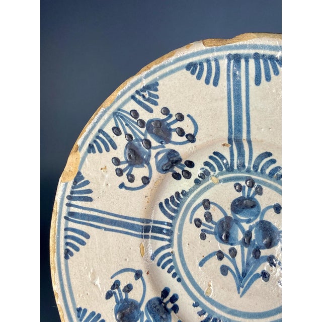 Antique Catalan Dish in Spanish Ceramic, 1700s For Sale - Image 5 of 10