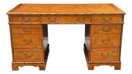 Example of Executive Desks
