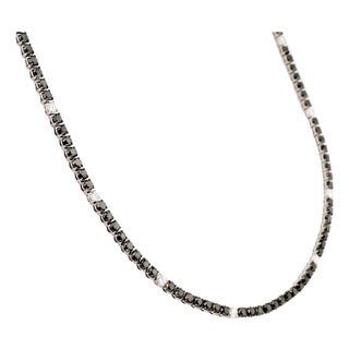 Natural diamond 27.64ct necklace in 18k god For Sale