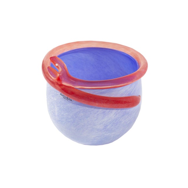 A "Cleopatra" bowl designed by Swedish artist Ulrica Hydman (1938-2018) for Swedish glass company Kosta Boda. The small...