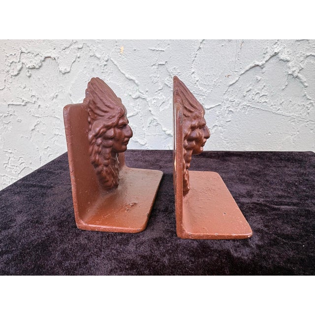 Vintage Native American Figural Cast Metal Bookends – Southwest Style (Pair) For Sale - Image 4 of 7