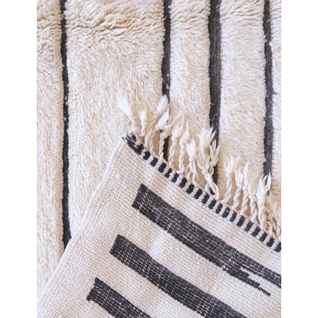 Moroccan Beni M'Rirt Contemporary Rug - 10.8 X 7.6 Ft For Sale In Cleveland - Image 6 of 8