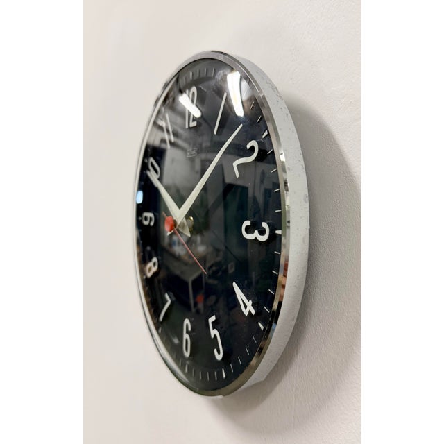 Industrial Vintage Dark Blue Wall Clock from Metamec, 1970s For Sale - Image 3 of 18