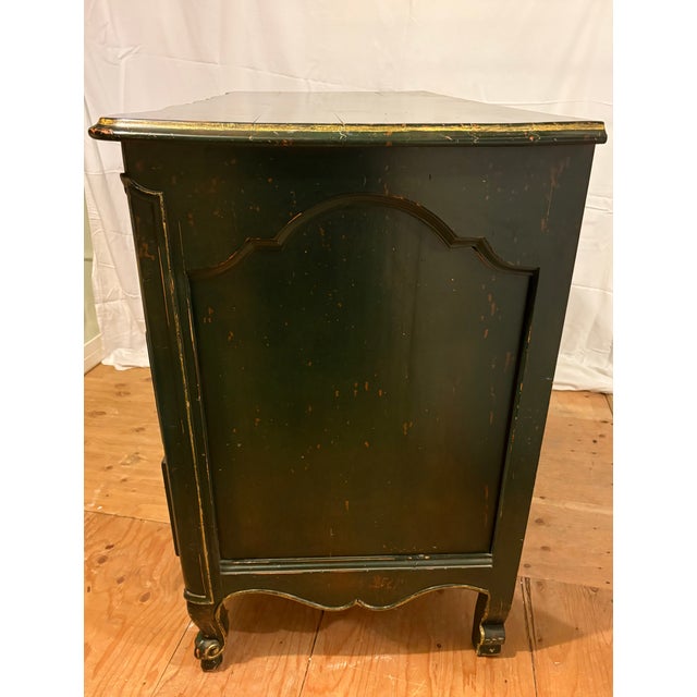 Late 20th Century Commode in the Style of a Louis XV Lyonnaise Commode For Sale - Image 11 of 17