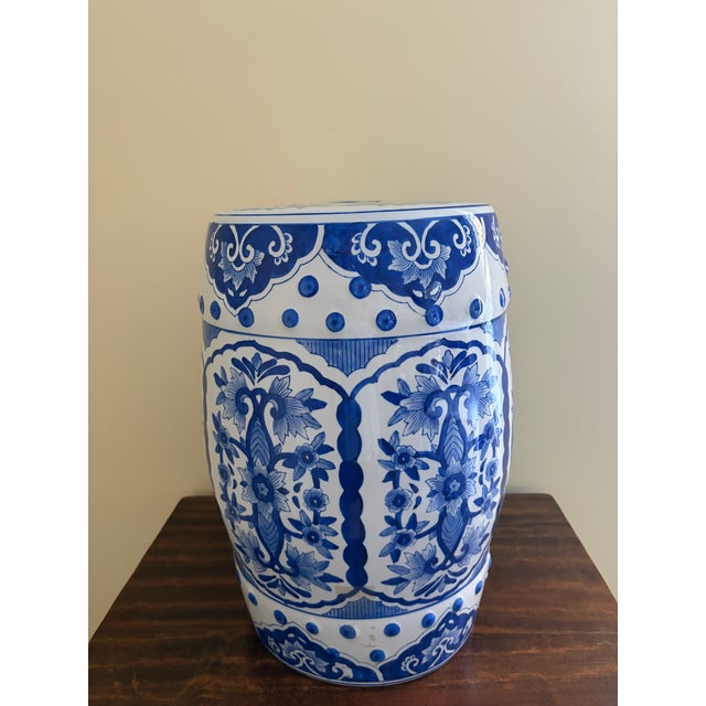 Chinoiserie Late 20th Century Chinoiserie Blue and White Porcelain Garden Stool or Side Table For Sale - Image 3 of 6