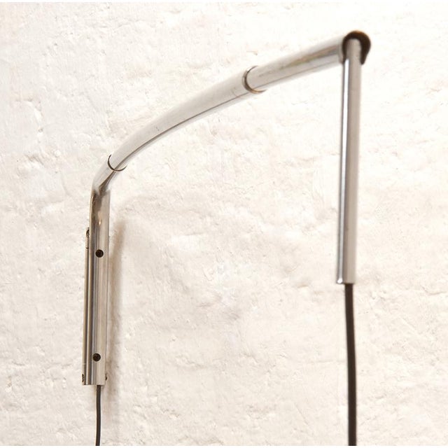 Mid-Century Modern Italian Adjustable Wall Light with Long Arm For Sale - Image 3 of 4