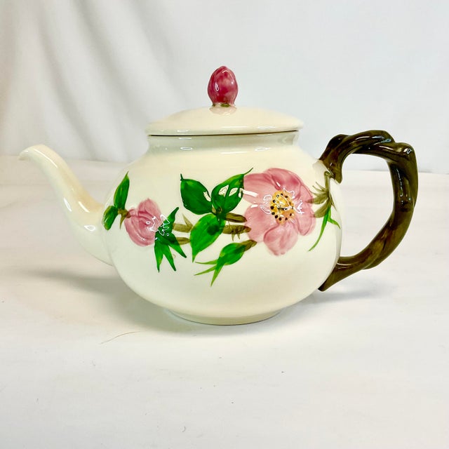 Vintage Home is pleased to offer this Tea Pot of the iconic Desert Rose China pattern from Franciscan. It's from our...