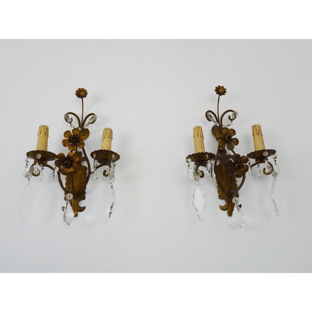1960s Italian Gilt Metal Wall Lights with Glass Pendants, 1960s, Set of 2 For Sale - Image 5 of 10