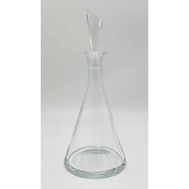 Modernist Clear Crystal Decanter W/ Sculptural Stopper, Minimalist Barware For Sale In Los Angeles - Image 6 of 12