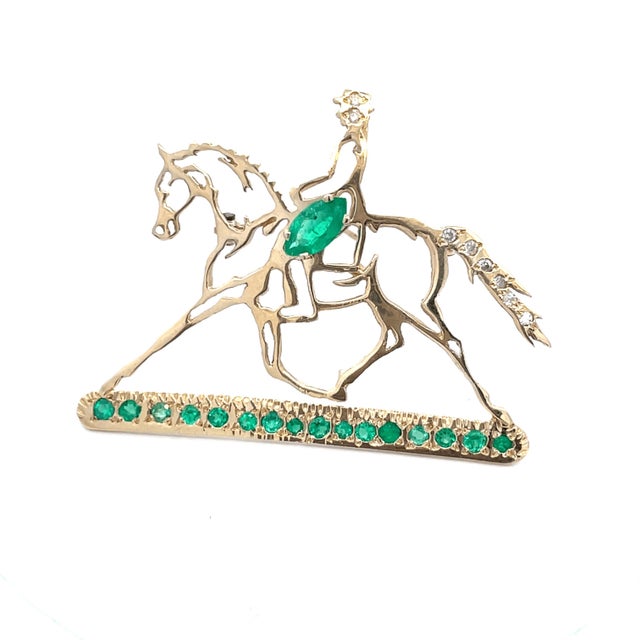 Elevate your accessory collection with this exquisite Vintage Horse Rider Brooch and Pendant Convertible, crafted from...