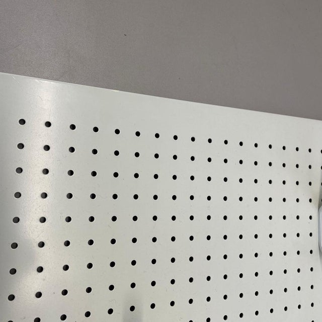 Metal Metal RZ 61 Wall Wardrobe Panel Element by Dieter Rams for Vitsoe, 1960s For Sale - Image 7 of 18