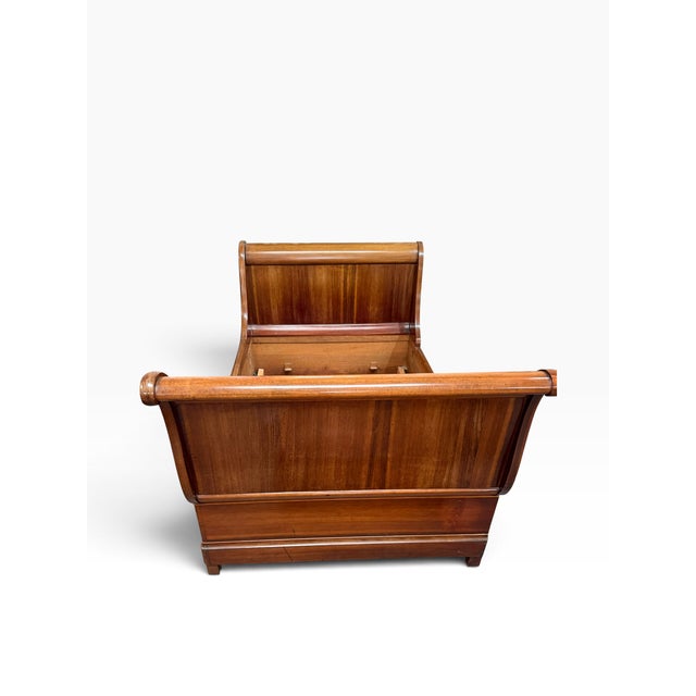Antique Mahogany Inlaid Sleigh Bedframe for Daybed For Sale In Los Angeles - Image 6 of 6