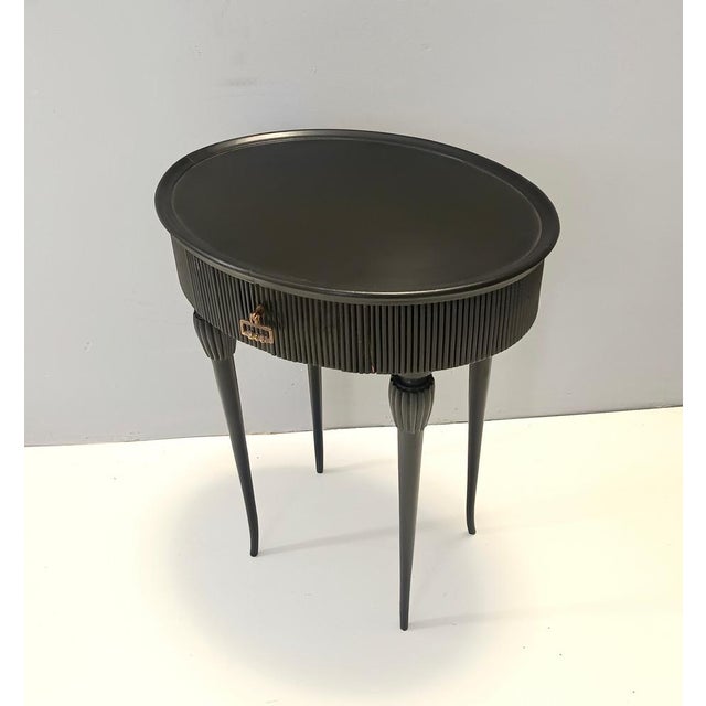 Black Oval Black Ebonized Beech Side Table or Nightstand, Italy, 1950s For Sale - Image 8 of 15