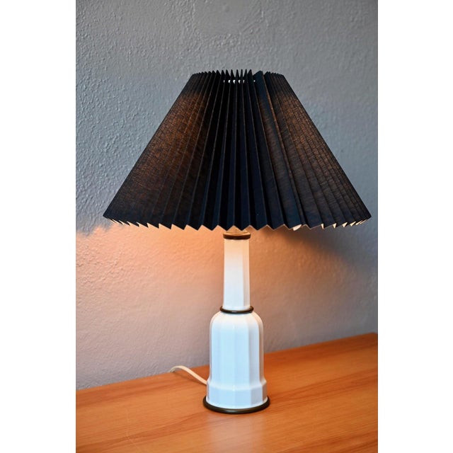 Scandinavian Heiberg Sohølm Lamp in Porcelain and Brass, 1960s For Sale - Image 3 of 13