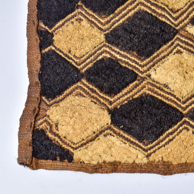 20th Century Square Kuba Raffia Textile For Sale - Image 4 of 10