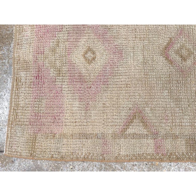 Textile Galerie Shabab Collection Mid-20th Century Turkish Anatolian Runner For Sale - Image 7 of 10