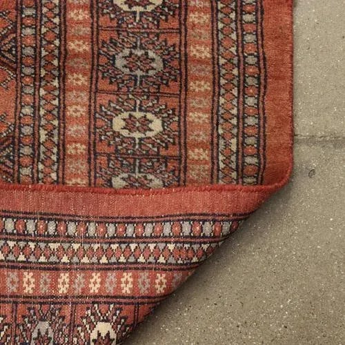 Textile Bukhara Rug in Wool and Cotton For Sale - Image 7 of 11