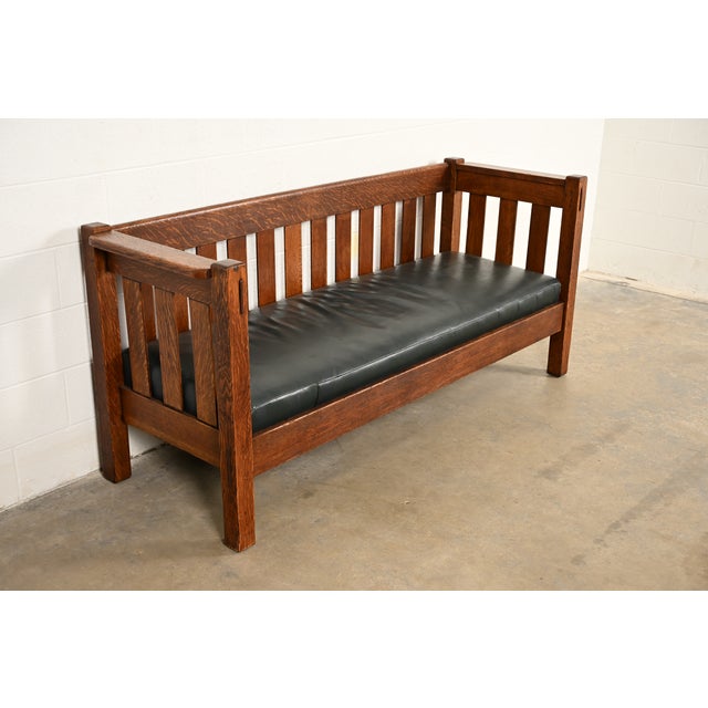 Harden Furniture Harden Furniture Antique Mission Oak Arts & Crafts Settle Sofa or Bench, Circa 1910 For Sale - Image 4 of 9
