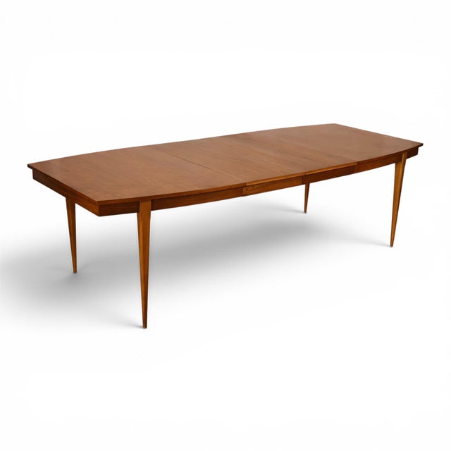 Wood Young Manufacturing Vintage Mid Century Modern Walnut Dining Table and 2 Leafs C. 1960s For Sale - Image 7 of 8