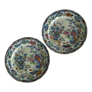 Pair of Georgian Mason’s Ironstone Plates With Bamboo Basket, Circa 1810s For Sale