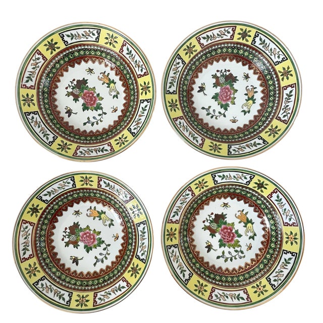 Vintage Jingdezhen Porcelain Chinese Export Famille Jaune 8” Soup Bowls. Set of 4 or 8 For Sale - Image 4 of 6