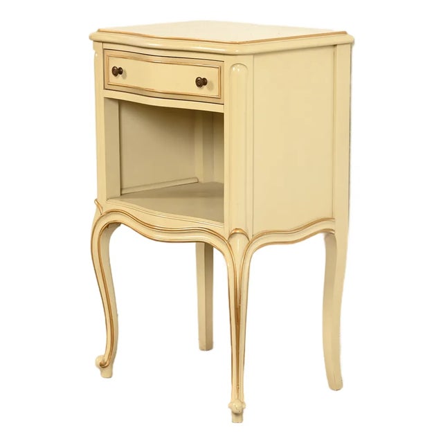 Drexel French Provincial Louis XV Cream Lacquered and Gold Gilt Nightstand, Circa 1950s For Sale
