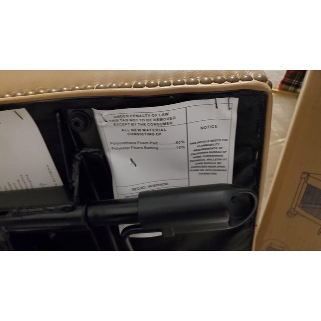 Neiman Marcus Hooker Furniture Seven Seas "Primm" Tufted Leather Executive Office Chair — Pristine Pair Available, Sold Individually For Sale In Dallas - Image 6 of 6