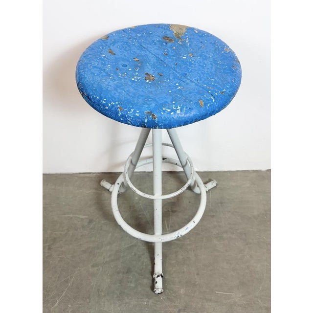 Mid-Century Modern Industrial Grey Workshop Stool, 1960s For Sale - Image 3 of 18