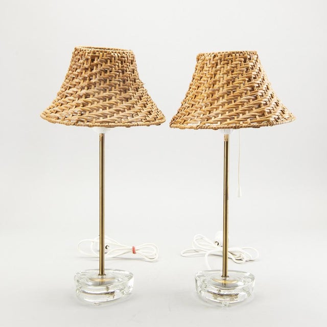 1960s Table Lamp in Glass with Original Straw Shades from Boréns Boras, 1960, Set of 2 For Sale - Image 5 of 5