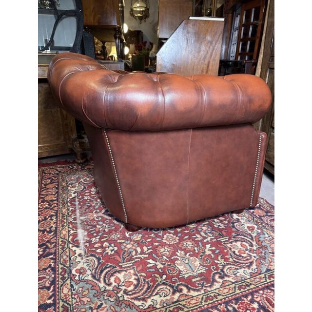Vintage English Leather Chesterfield Tub Chair, 1980s For Sale - Image 4 of 9