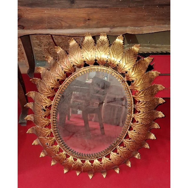 1970s Sunburst Mirror in Gilt Metal with Leaf Decoration Work, 1960s For Sale - Image 5 of 6