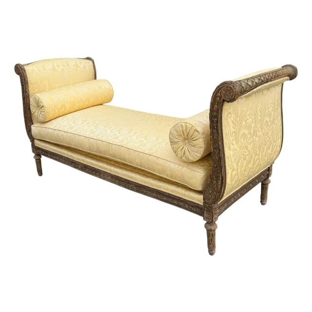 Antique Louis XV Style Chaise Lounge Daybed W Nancy Corzine Matelassé Fabric For Sale